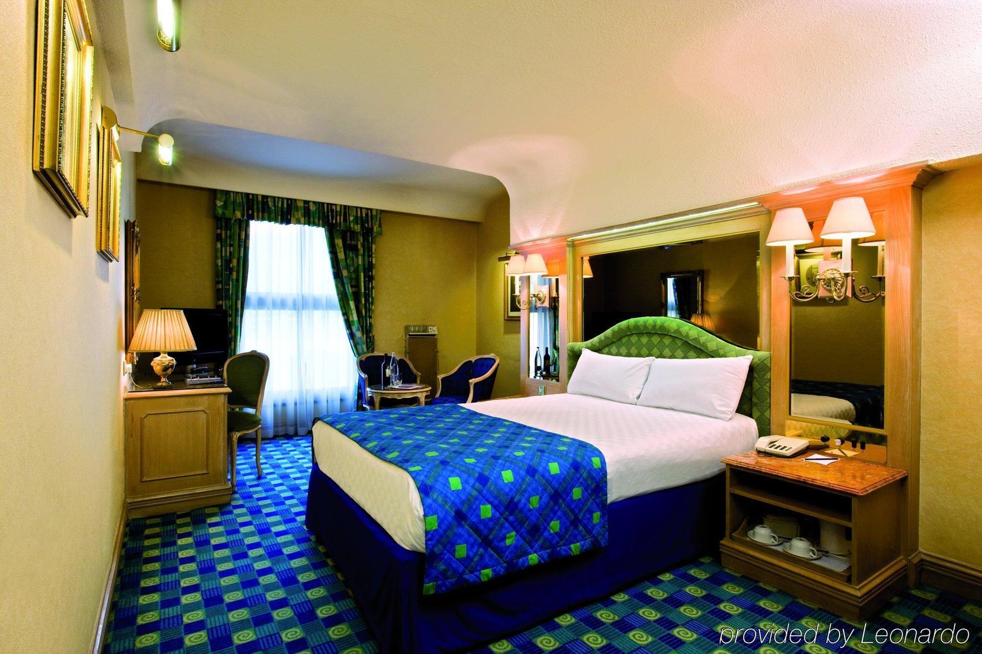 Thistle Westminster Londen Kamer foto